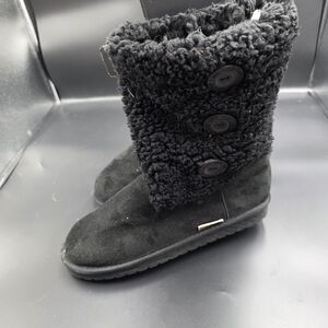 Muk Luks Black and Cream Cozy Slippers